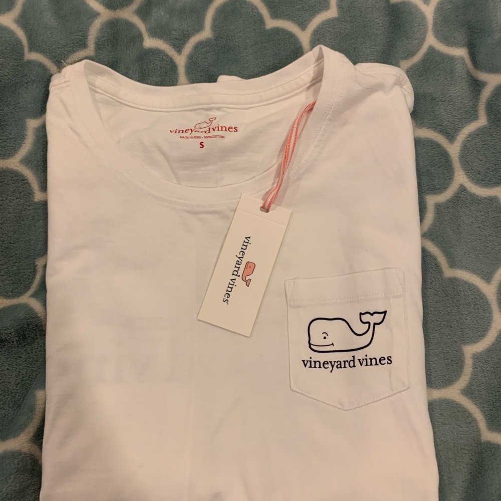 Brand New Vineyard Vines long sleeve